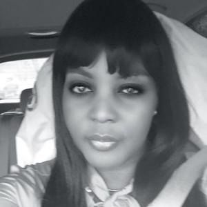 Meet your Posher, Shana